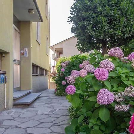 Apartment Mamma Ciccia - Casa Imperia Mandello del Lario