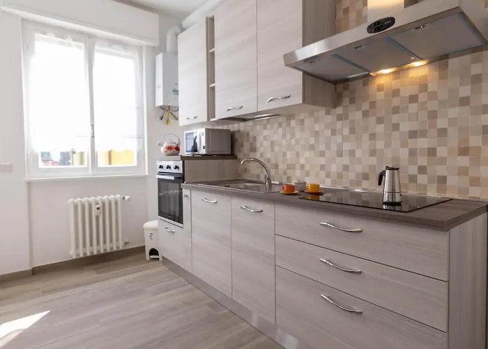 Mamma Ciccia - Casa Imperia * Mandello del Lario